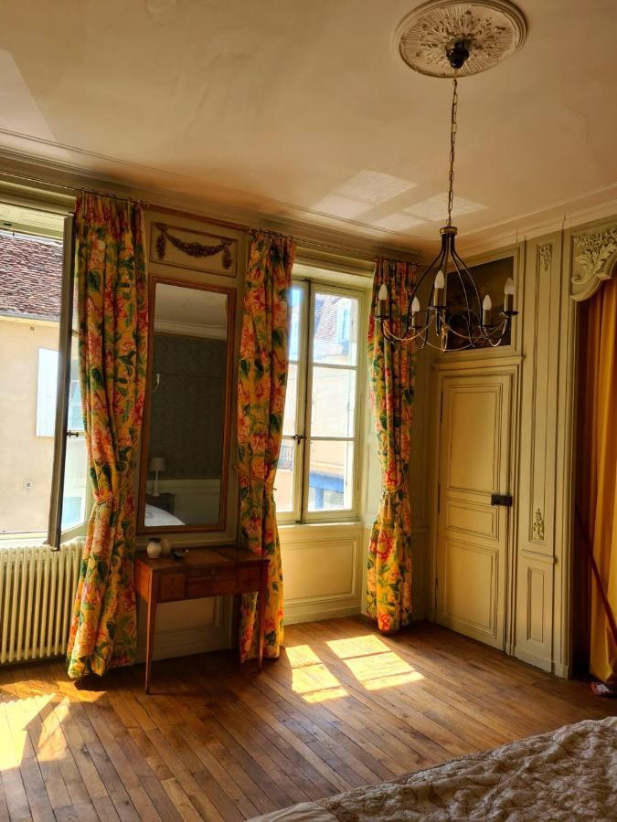 Bed and Breakfast Maison Zola Saint-Amand-Mont-Rond Exterior foto