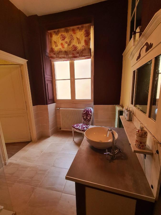 Bed and Breakfast Maison Zola Saint-Amand-Mont-Rond Exterior foto